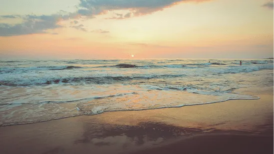 BEACH IN PROXIMITY